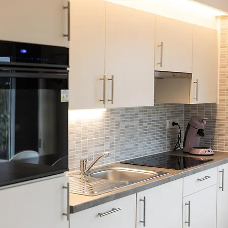 Boszicht 32 * دي هان