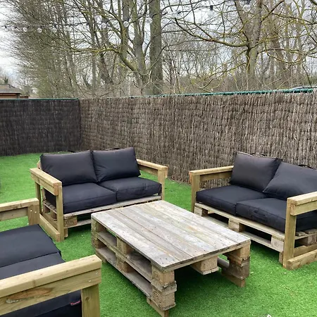 Boszicht 32 بيت للعطل